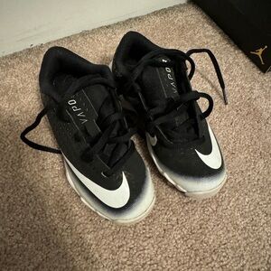 Nike vapor cleats baseball / football / soccer